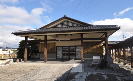 JA虹のホール 稲里