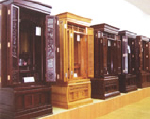 JAメモリアル会館「お仏壇展示場」